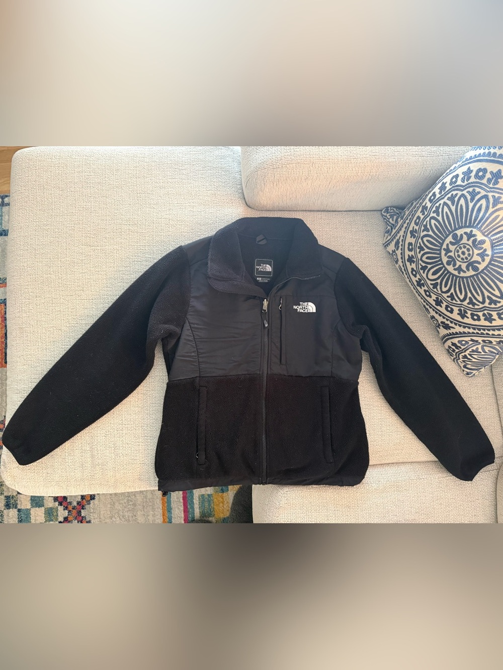 Women’s North Face Black Denali Fleece Jacket - Size Small